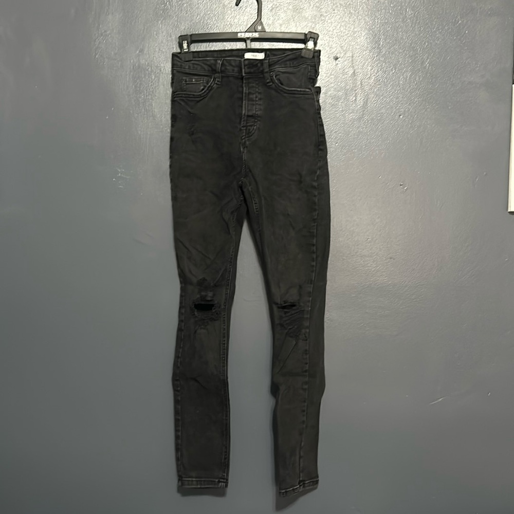 Forever 21 ripped jeans
